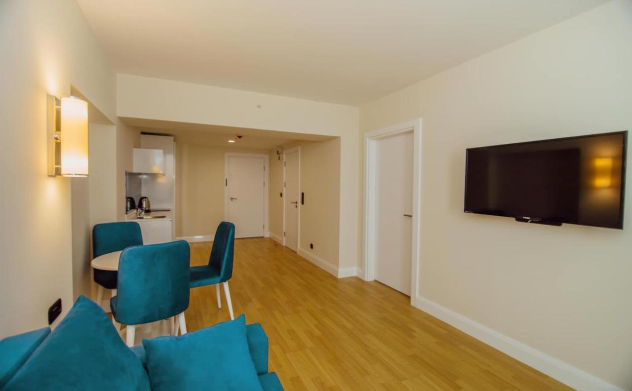 Luxury Sea View Apartments In Orbi City Batumi Esterno foto